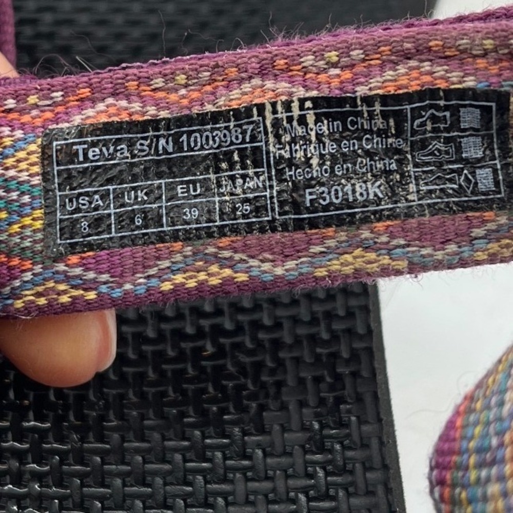 Teva Original Universal Sandals Womens Size 8 Purple Multi Excellent Strappy - Picture 7 of 7